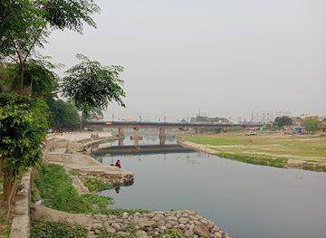 india/siliguri/attraction/mahananda-sightseeing