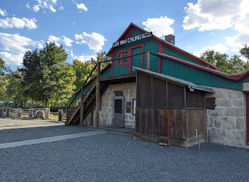 oregon/harney-basin/attraction/kam-wah-chung-state-heritage-site