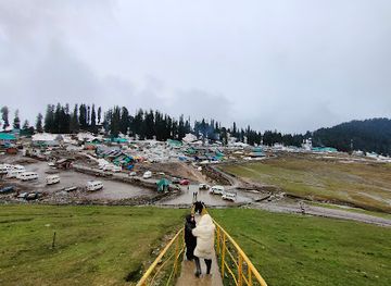 india/gulmarg/attraction/shiv-mandir