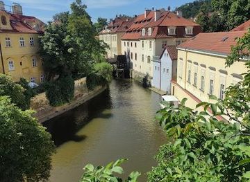 czechia/prague/attraction/water-mill-with-gremlin