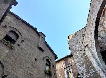 italy/assisi/attraction/via-maesta-delle-volte