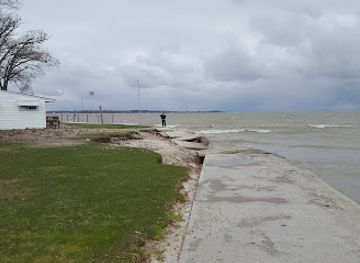 ohio/lake-erie-islands/attraction/east-point-nature-preserve