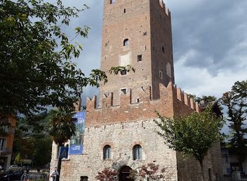 italy/val-di-non/attraction/torre-vanga