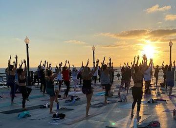 california/malibu/attraction/redondo-beach-pier