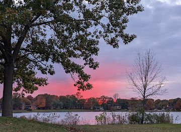 ohio/akron/attraction/lake-nesmith-park