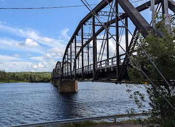 canada/newfoundland-and-labrador/attraction/bishop-s-falls-trestle