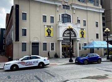 maryland/gaithersburg/attraction/the-howard-theatre