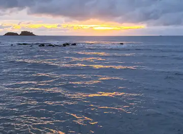 THE EMERALD COVE Private Beach