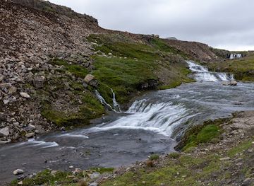 iceland/dynjandi-waterfall/attraction/slivafoss