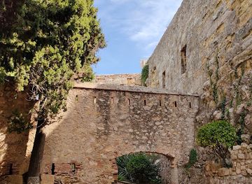 spain/tarragona/attraction/portal-del-carro