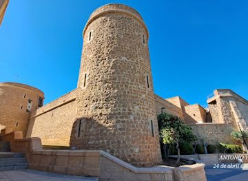 spain/cabo-de-gata/attraction/castillo-de-santa-ana