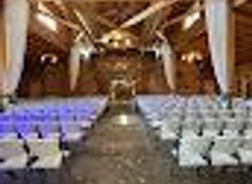 alabama/dothan/attraction/stokes-activity-barn