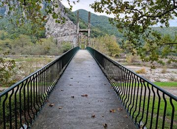 greece/ionian-islands/attraction/hanging-gate-bridge-of-pyli