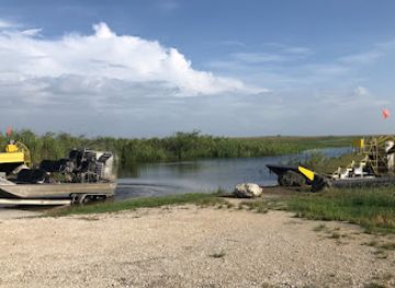 florida/everglades-national-park/attraction/captain-willy-everglades-tours