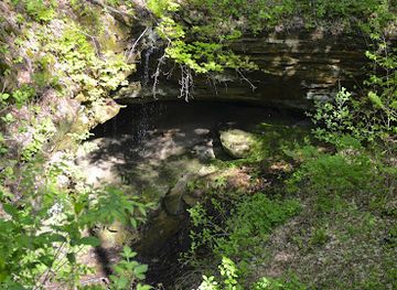 kentucky/mammoth-cave-national-park/attraction/sand-cave-trailhead