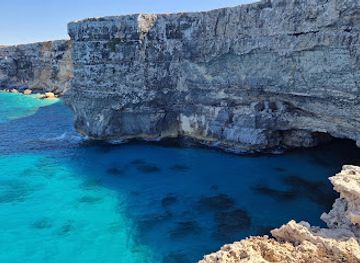 malta/mellieha/attraction/ghar-ic-comb