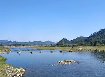 vietnam/north-central-coast/attraction/pu-mat-national-park