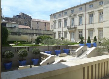france/nimes/attraction/musee-du-vieux-nimes-garden