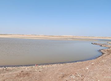 oman/ras-al-jinz/attraction/pink-lakes