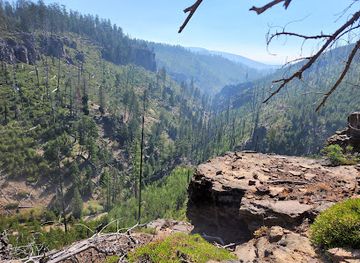 oregon/smith-rock-state-park/attraction/ochoco-national-forest-crooked-river-national-grassland