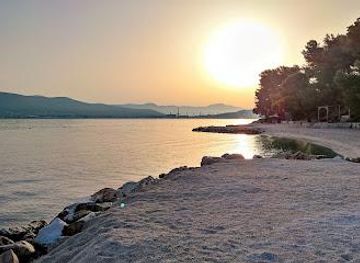 croatia/trogir/attraction/beach-stari-porat