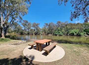 australia/murray-region/attraction/noreuil-park-foreshore
