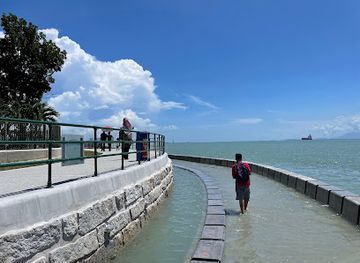malaysia/penang-island/attraction/padang-kota-lama-esplanade