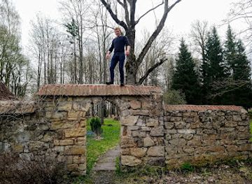 latvia/cesis/attraction/ruckas-parks