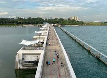 singapore/sentosa/attraction/marina-barrage