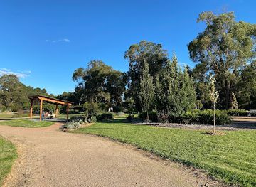 australia/southern-highlands/attraction/southern-highlands-botanic-gardens