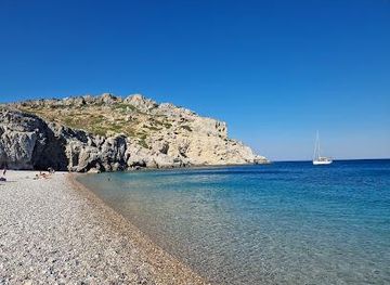 greece/rhodes/attraction/traganou-beach