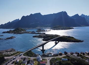 norway/lofoten/attraction/small-parking-place
