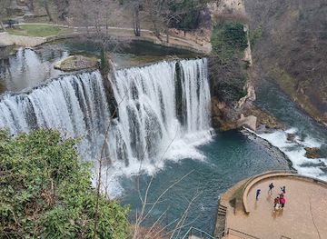 bosnia-and-herzegovina/banja-luka-region/attraction/jajce-waterfall-secret-view
