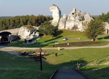 poland/silesia/attraction/zamek-ogrodzieniec