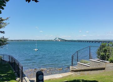 rhode-island/newport-county/attraction/battery-park