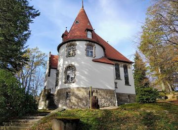 poland/karkonosze-mountains/attraction/municipal-museum-of-gerhart-hauptmann-s-house