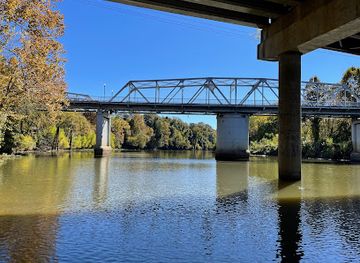 mississippi/the-golden-triangle/attraction/river-walk-trail