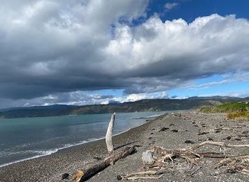 new-zealand/wellington/attraction/seatoun-wahine-memorial-garden