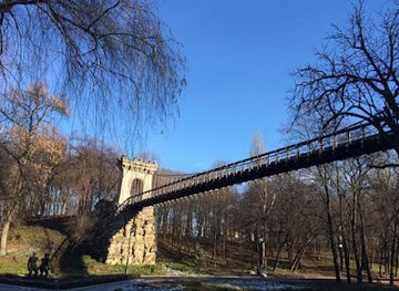 romania/craiova/attraction/suspended-bridge