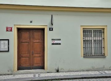 czechia/prague/attraction/vaclav-havel-library