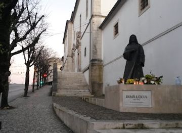portugal/coimbra/attraction/sister-lucia-s-memorial