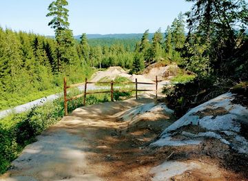 sweden/riksgransen/attraction/tolvmannabacken-ab