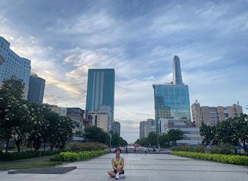 vietnam/ho-chi-minh-city/attraction/nguye-n-hue