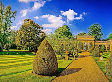 united-kingdom/east-midlands/attraction/castle-ashby-gardens