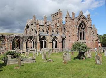 united-kingdom/edinburgh/attraction/melrose-abbey