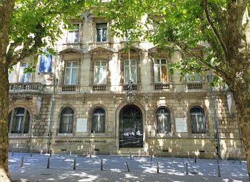 france/bordeaux-wine-region/attraction/centre-jean-moulin