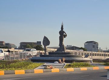 cambodia/kampong-cham/attraction/mermaid-fountain