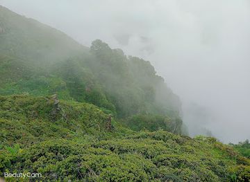 bhutan/wangdue-phodrang/attraction/dagala-the-thousand-lake-trek-bhutan