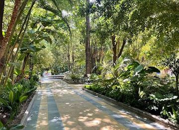 spain/malaga/attraction/parque-de-la-alameda