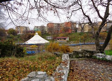 romania/drobeta-turnu-severin/attraction/padurea-crihala